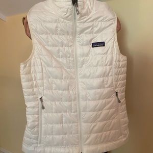 Patagonia White Puffer Vest